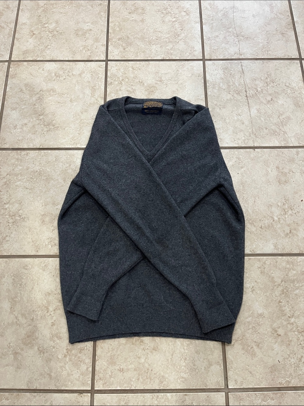 100% Cashmere Pendleton Gray wool longsleeve
